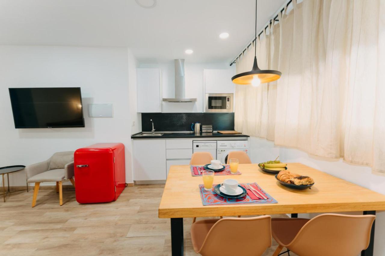 Coverlin Apartamentos San Francisco Málaga Dış mekan fotoğraf