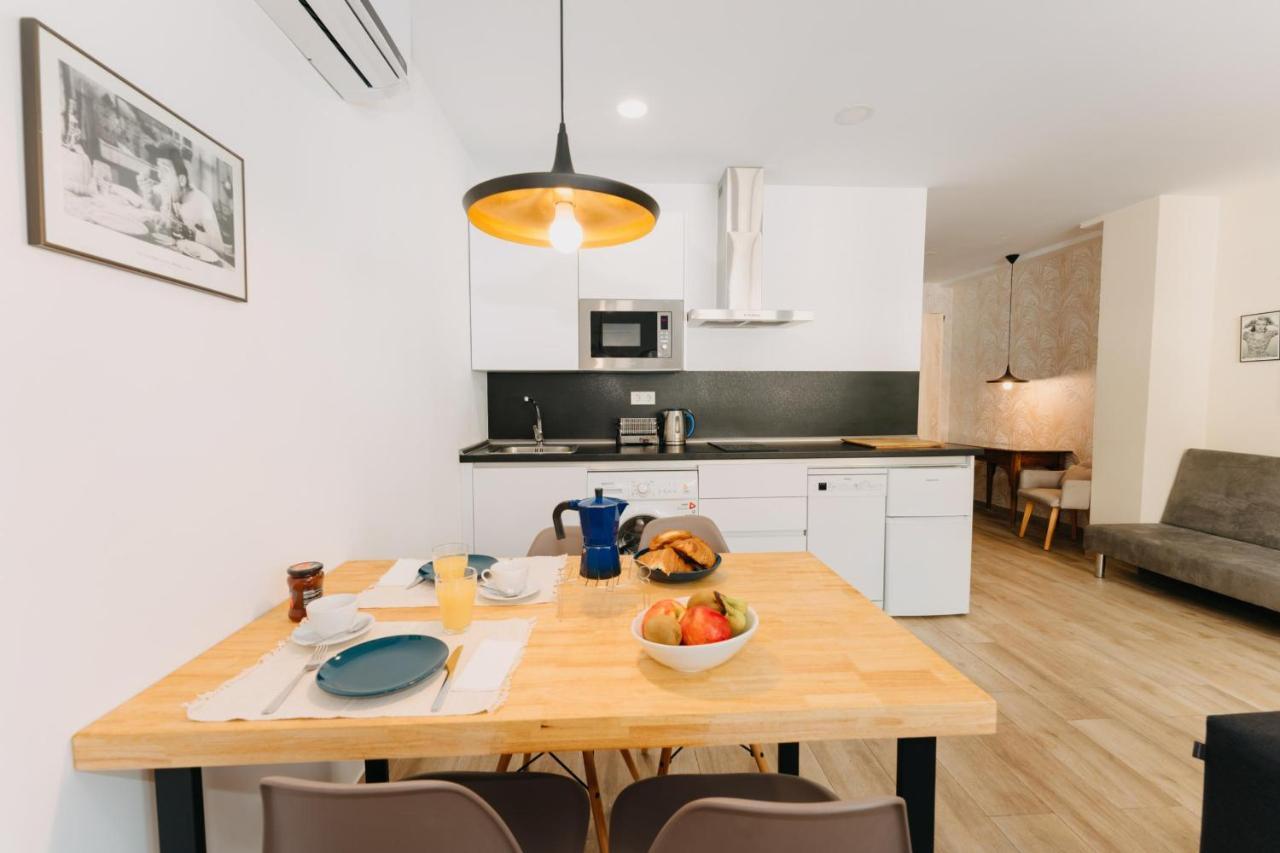 Coverlin Apartamentos San Francisco Málaga Dış mekan fotoğraf