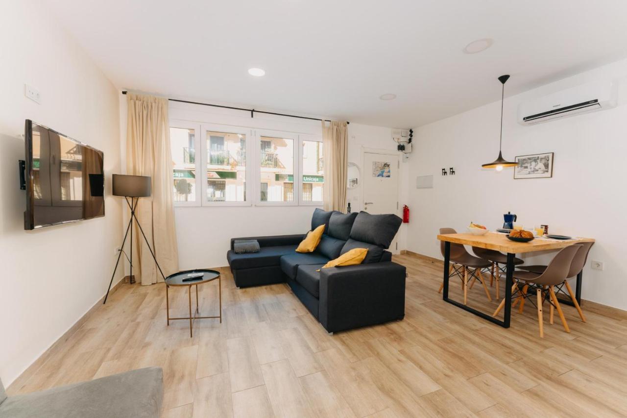 Coverlin Apartamentos San Francisco Málaga Oda fotoğraf
